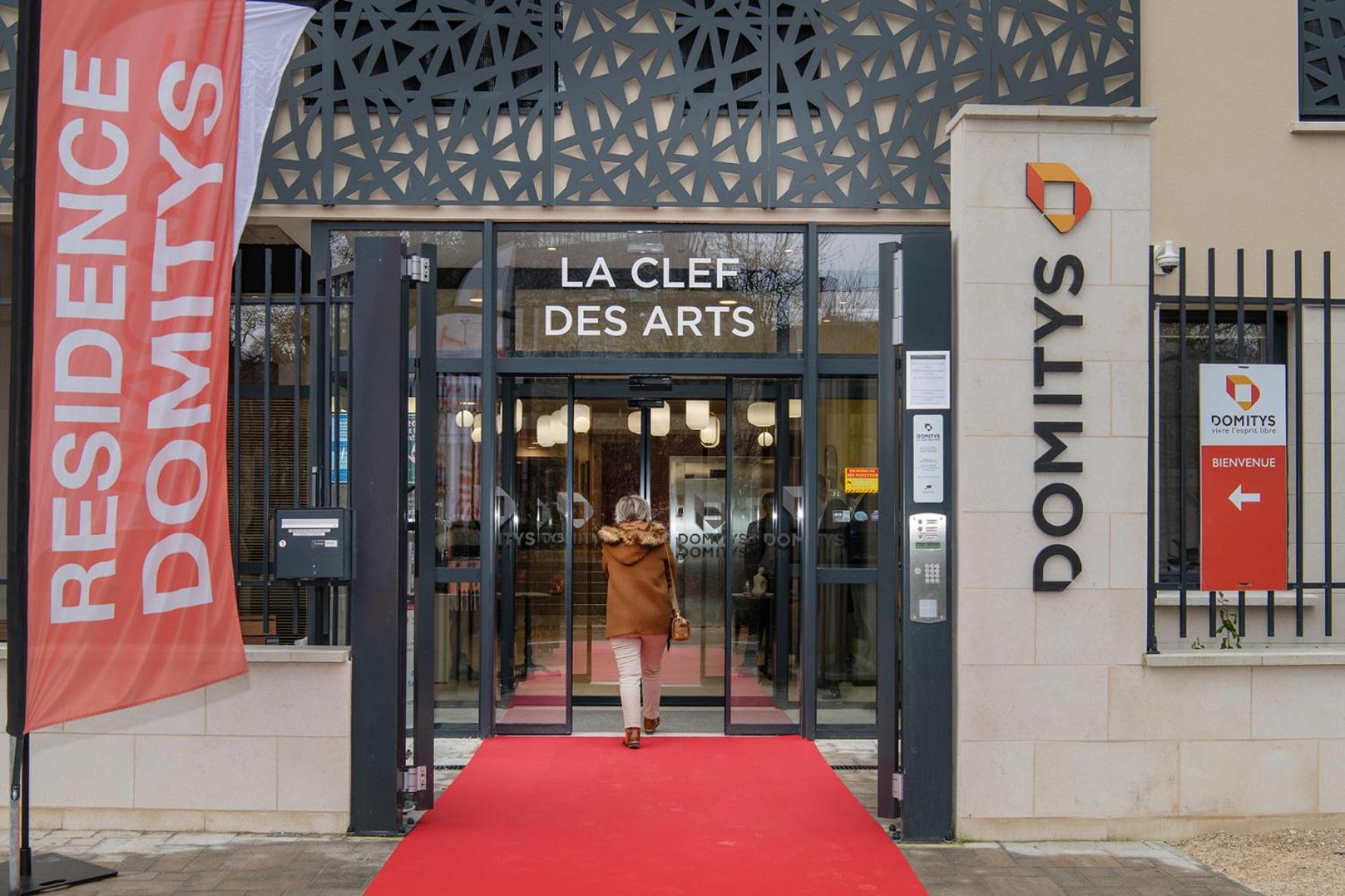 Aparthotel Domitys La Clef Des Arts Châlons-en-Champagne Exterior foto